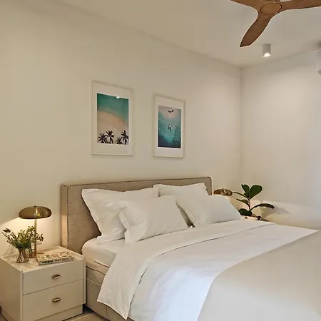 Melani Hvar Апартаменти