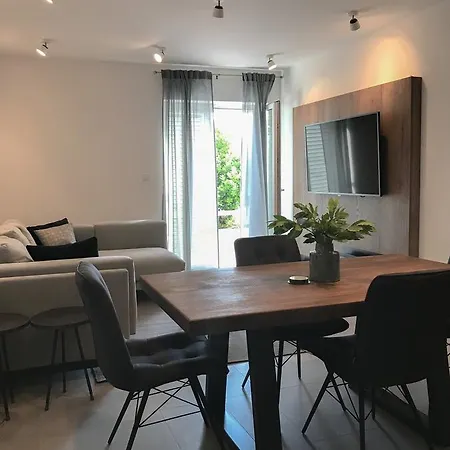 Апартаменти Melani Hvar Хвар